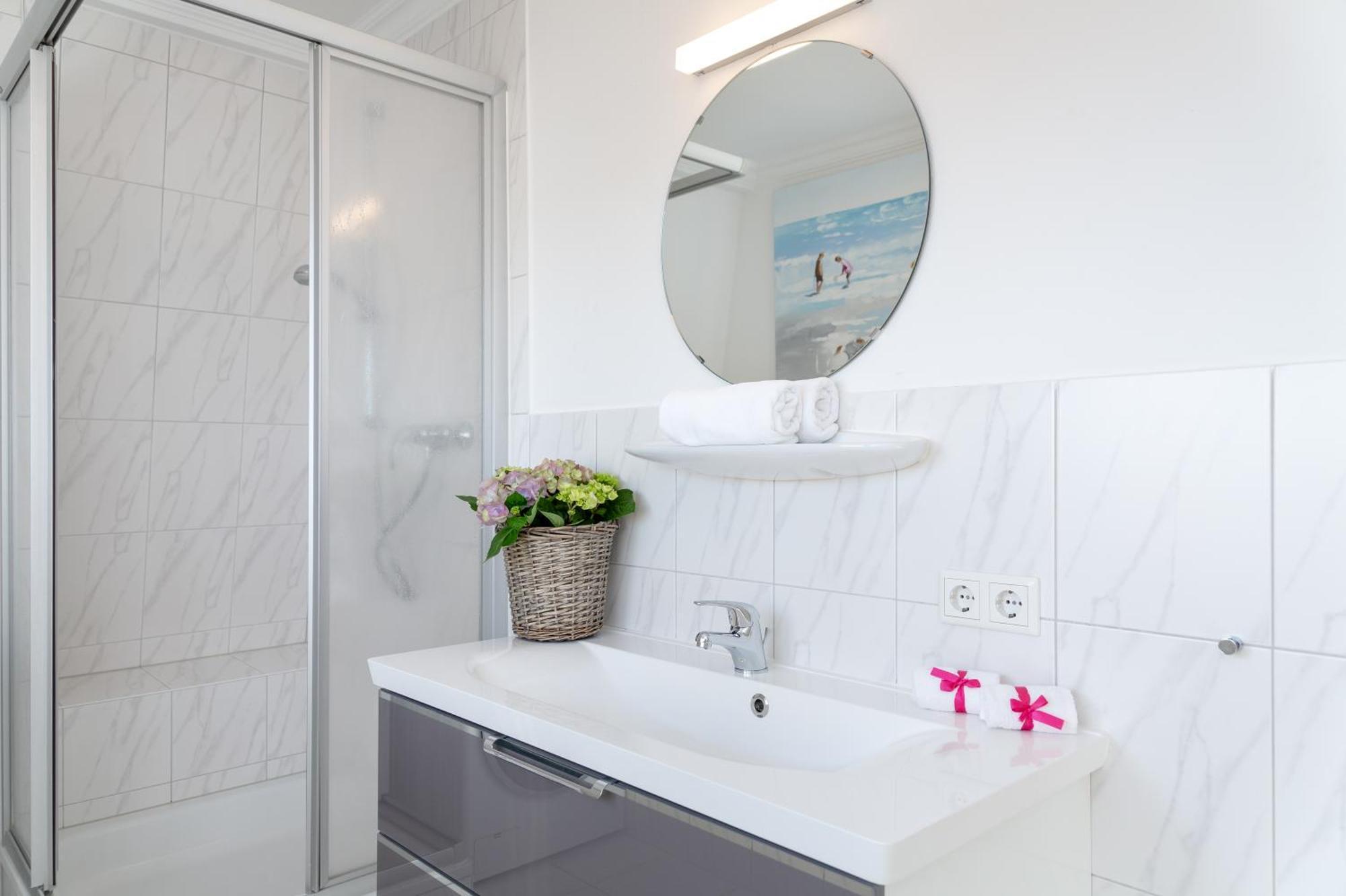 Inge-Marie Apartment เวสเทอร์แลนด์ ภายนอก รูปภาพ